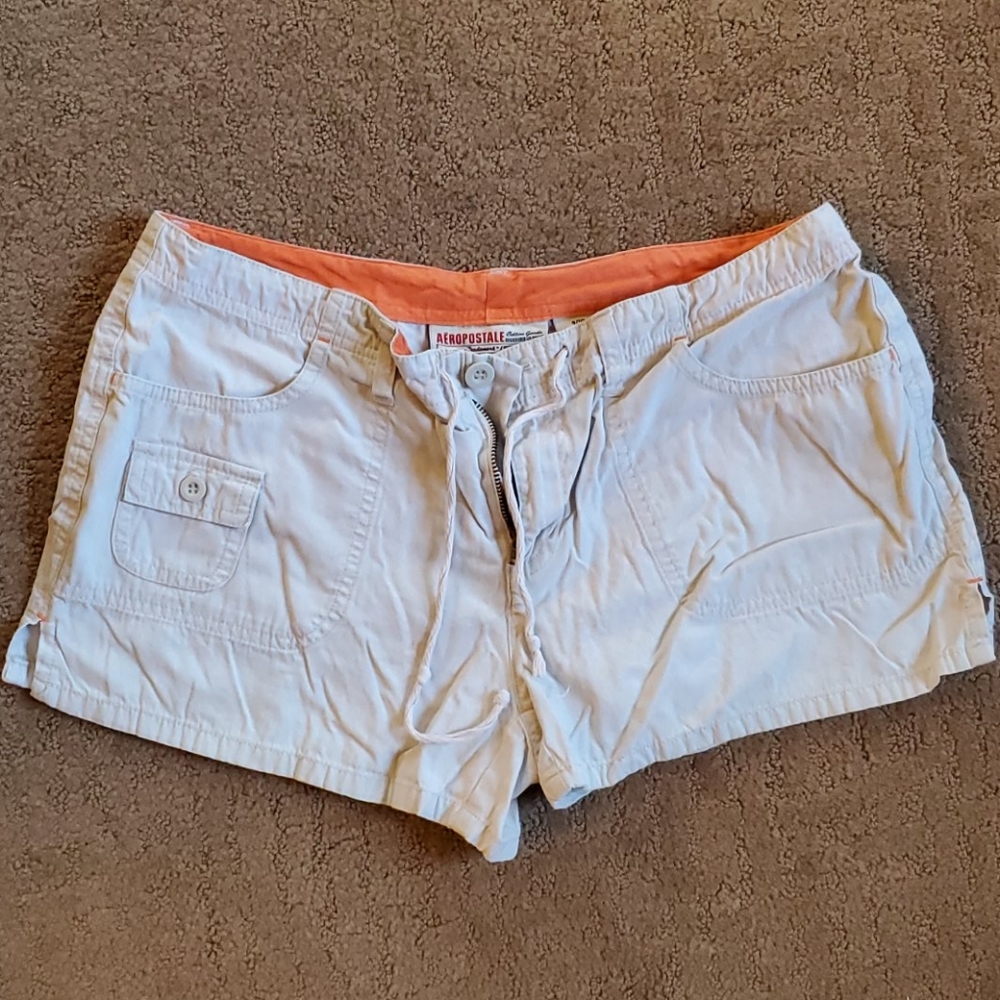 Aeropostale khaki shorts